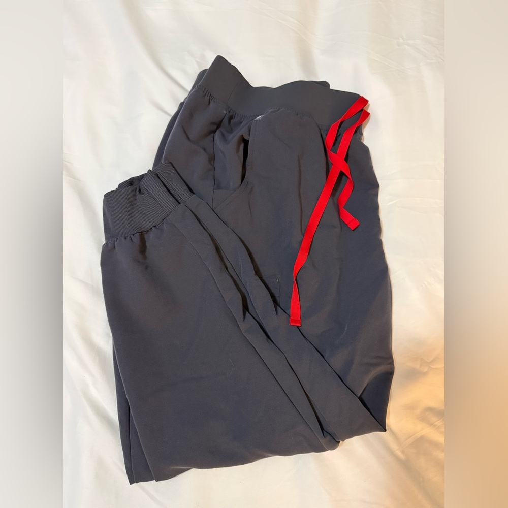 Figs 4XLP Grey Jogger